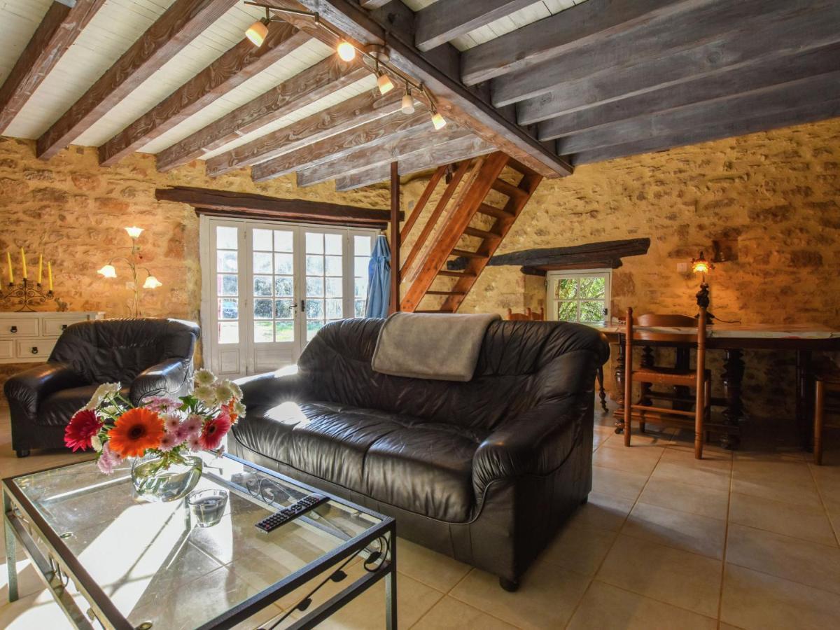Cosy Holiday Home In Lantheuil With Garden Villefranche-du-Périgord Exterior foto