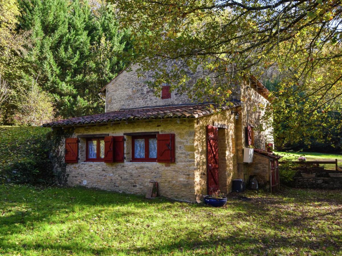 Cosy Holiday Home In Lantheuil With Garden Villefranche-du-Périgord Exterior foto
