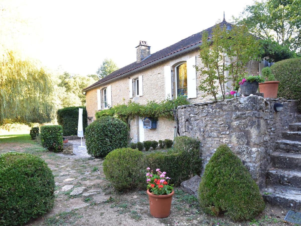 Cosy Holiday Home In Lantheuil With Garden Villefranche-du-Périgord Exterior foto
