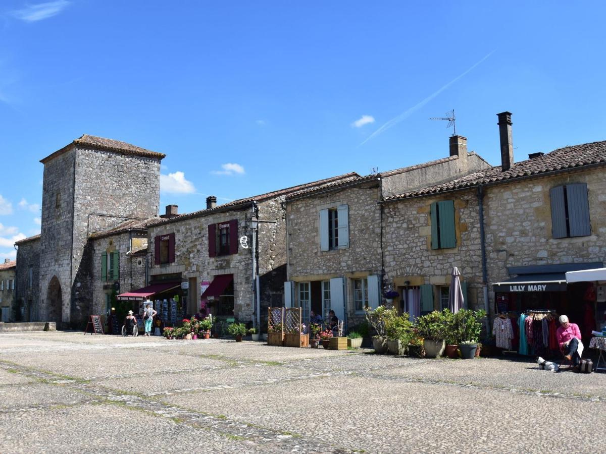 Cosy Holiday Home In Lantheuil With Garden Villefranche-du-Périgord Exterior foto